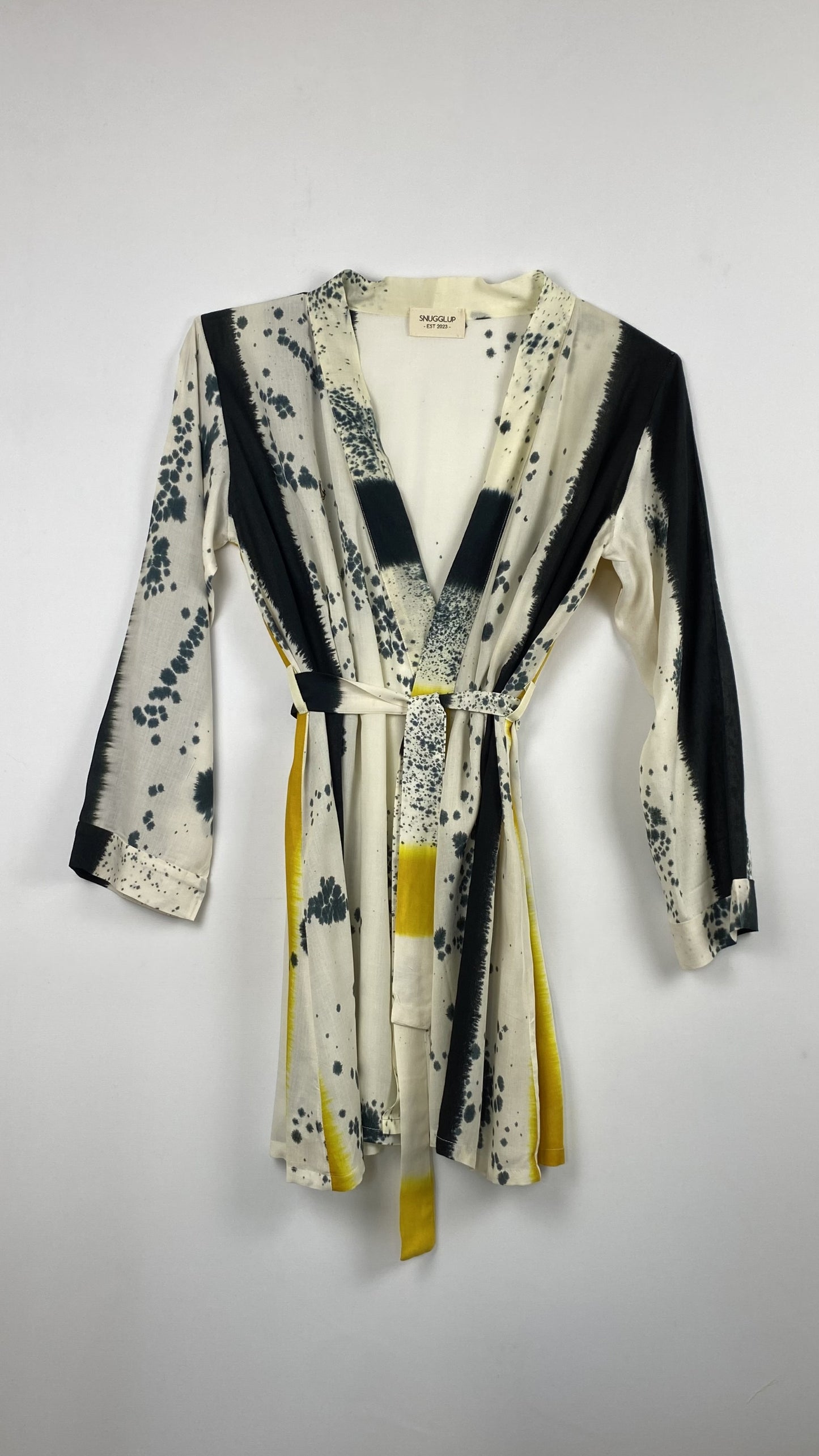 Organic tie-dyed dressing robe and long pyjama pants